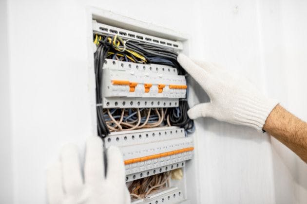 The Top 10 Electrical Hazards that EICRs Can Help Identify